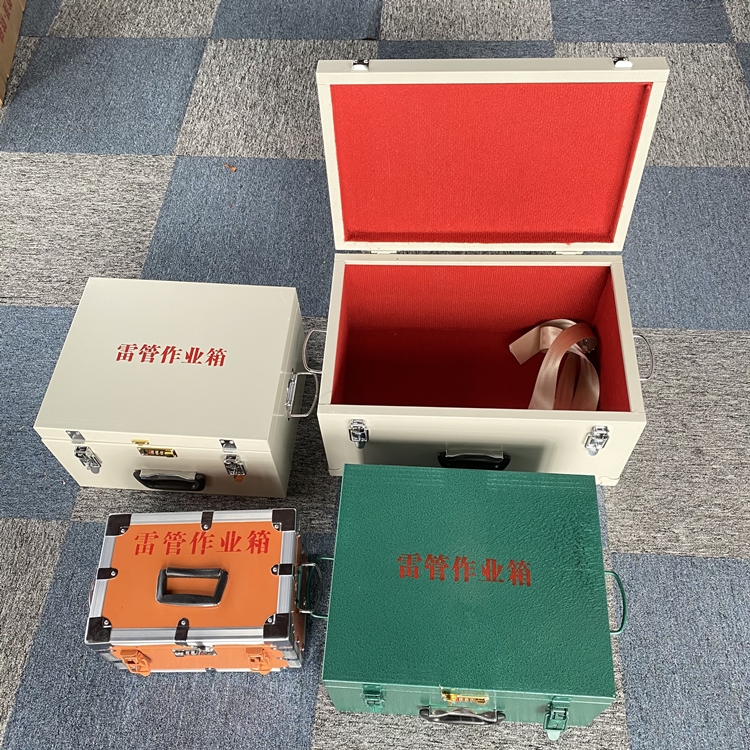 尉氏爆破工程作业箱如何选择？玻璃钢与传统材质的全面对比